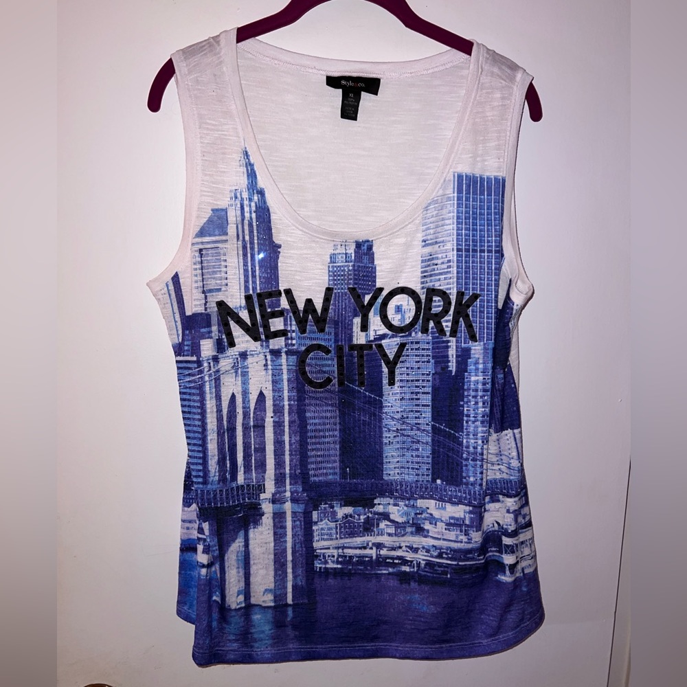 STYLE & CO XL embellished White With NYC Skyline tank top XL